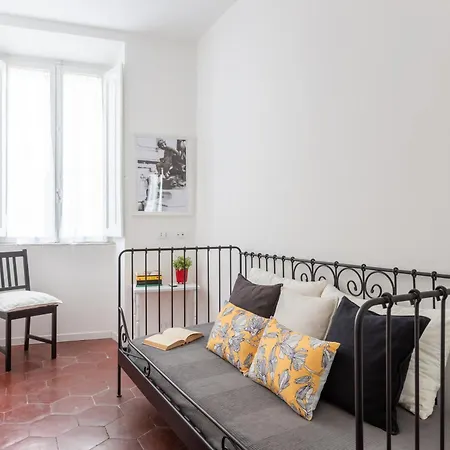 Location - Walk To Navona Pantheon And Vatican 펜션 *